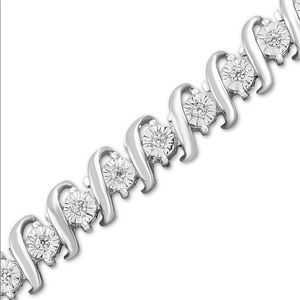 LIKE NEW Diamond Tennis Bracelet in Sterling Silver (1/2 ct. t.w.) size 7 GIFT
